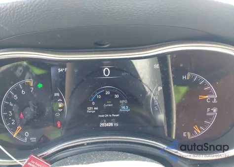 2015 Jeep Grand Cherokee Laredo from USA, damaged, VIN 1C4RJFAG9FC140722